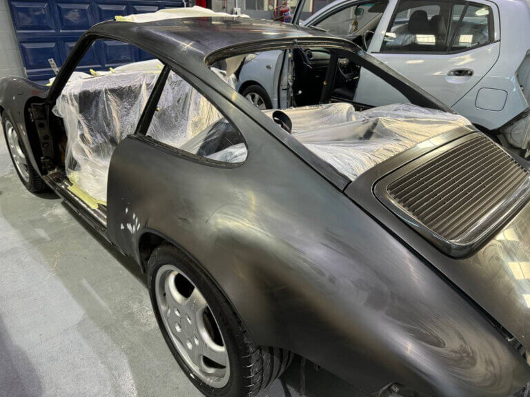 Classic car restoration Cape Town, Porsche 911 repair, rust removal, factory-finish respray. 6