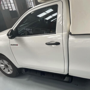 KCW Toyota Hilux Bakkie 7